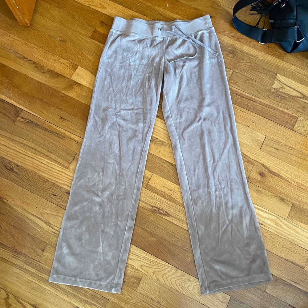 Beige comfy sweatpants